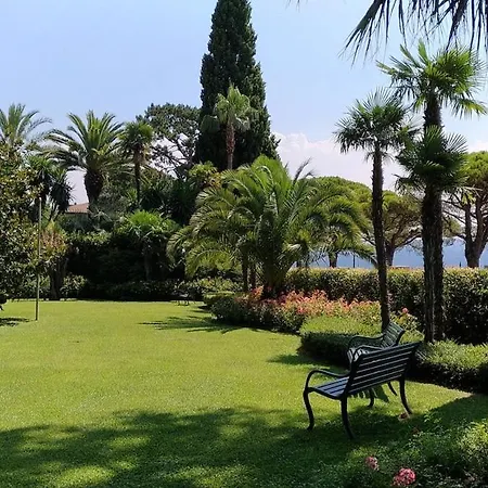 Bilocale Sul Lungolago Con Parco, Piscina E Terrazza Apartament Toscolano Maderno